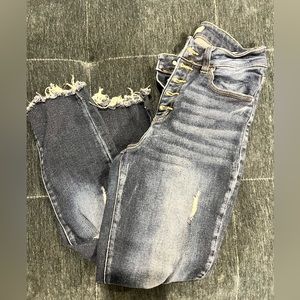 KanCan button fly. 27 short.